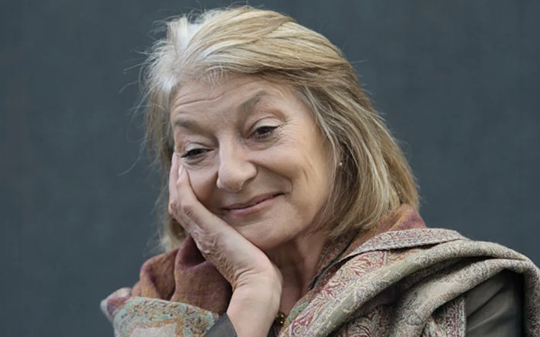 Jane Lapotaire