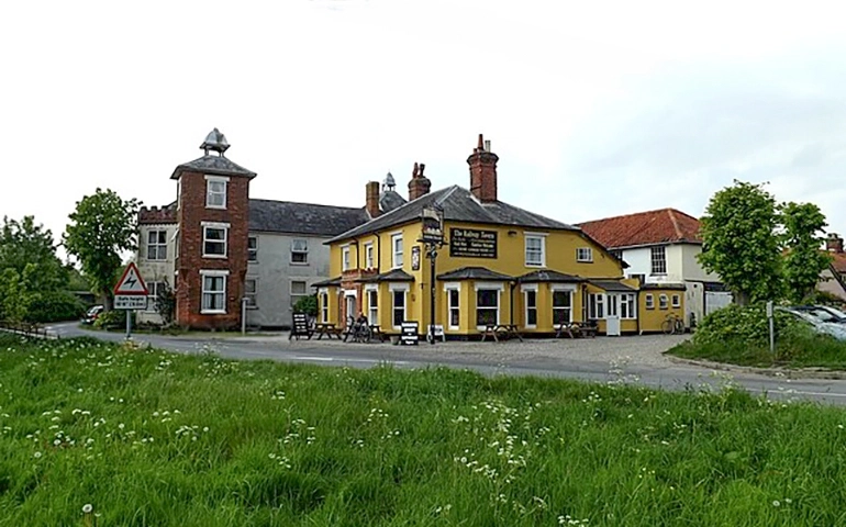 Railway Tavern, Mellis